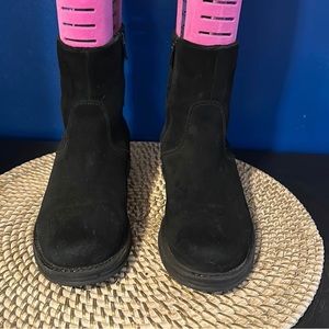Women’s La Canadienne Black Suede Ankle Boots Waterproof Canada Size 7.5